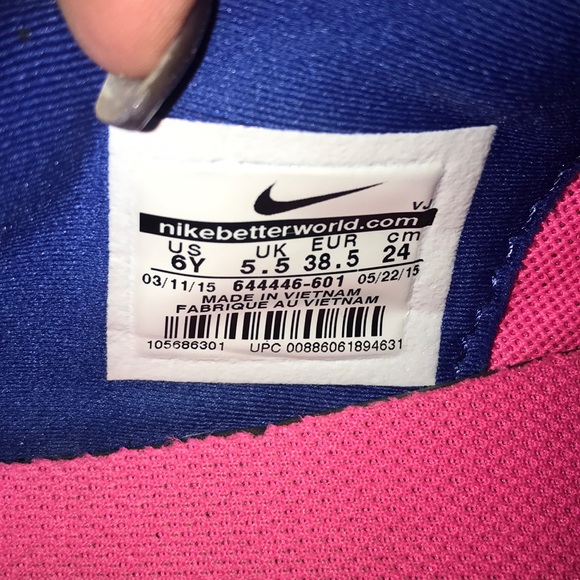 Pink Nike free 5.0 running shoes - Picture 3 of 4